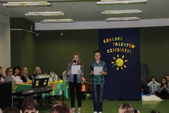 Konkurs młodych talentów w Sp Nr 10 [21.03.2017) - zdjęcie #3 - eOstroleka.pl