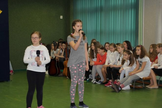 Konkurs młodych talentów w Sp Nr 10 [21.03.2017) - zdjęcie #19 - eOstroleka.pl