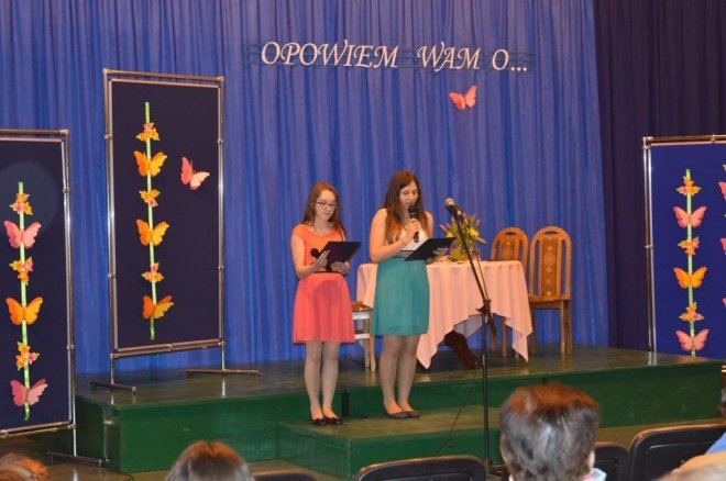 Międzynarodowy Dzień Szczęścia i spotkanie z Lidią Sadowską w ZSP w Łysych [ZDJĘCIA] - zdjęcie #1 - eOstroleka.pl