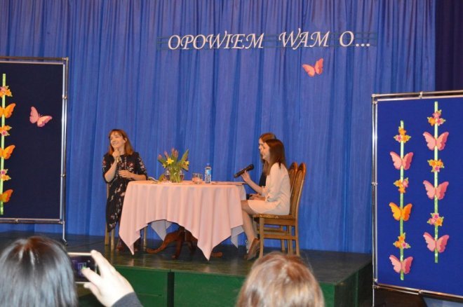 Międzynarodowy Dzień Szczęścia i spotkanie z Lidią Sadowską w ZSP w Łysych [ZDJĘCIA] - zdjęcie #4 - eOstroleka.pl