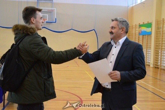 Mistrzostwa Ostrołęki szkół średnich w koszykówce mężczyzn [24.03.2017] - zdjęcie #28 - eOstroleka.pl