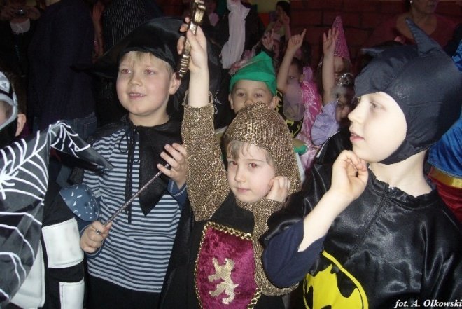 Bal karnawałowy w Przedszkolu Miejskim nr 7 - zdjęcie #21 - eOstroleka.pl