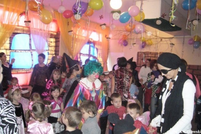 Bal karnawałowy w Przedszkolu Miejskim nr 7 - zdjęcie #7 - eOstroleka.pl