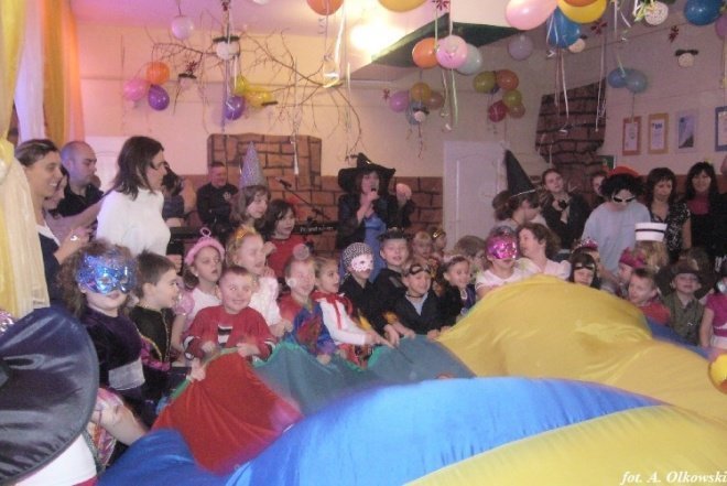 Bal karnawałowy w Przedszkolu Miejskim nr 7 - zdjęcie #4 - eOstroleka.pl