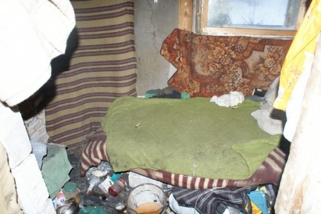 W takich warunkach mieszkał ostrołęczanin (28.01.2009) - zdjęcie #11 - eOstroleka.pl