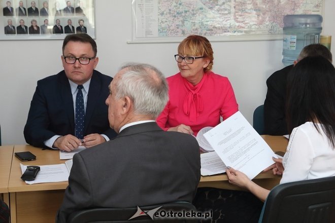XXX sesja Rady Powiatu w Ostrołęce [29.03.2017] - zdjęcie #20 - eOstroleka.pl