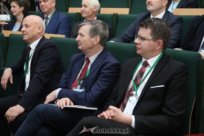 Ostrołęka: Dyskusja z ministrami o rozwoju regionu i problemach transportowców [WIDEO, ZDJĘCIA] - zdjęcie #14 - eOstroleka.pl