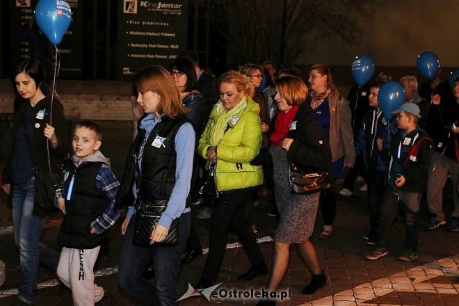 Niebieski Marsz w Ostrołęce [02.04.2017] - zdjęcie #11 - eOstroleka.pl