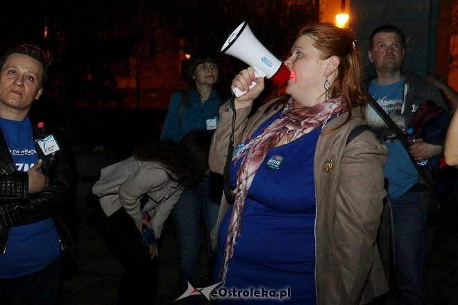 Niebieski Marsz w Ostrołęce [02.04.2017] - zdjęcie #6 - eOstroleka.pl