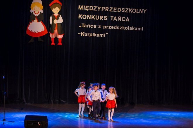 Konkurs taneczny „Tańce z przedszkolami Kurpikami” [ZDJĘCIA] - zdjęcie #81 - eOstroleka.pl