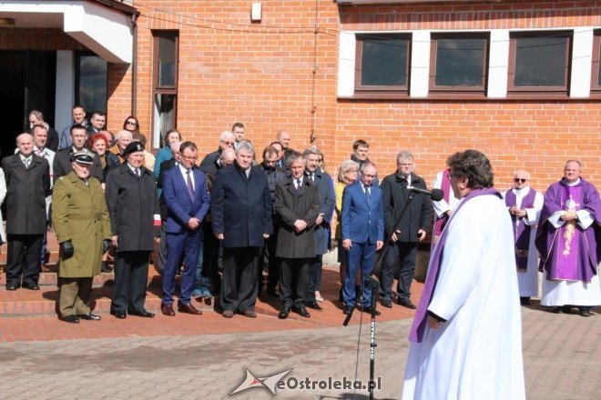 Ostrołęczanie oddali hołd ofiarom Zbrodni Katyńskiej i katastrofy pod Smoleńskiem [ZDJĘCIA] - zdjęcie #102 - eOstroleka.pl