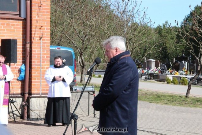 Ostrołęczanie oddali hołd ofiarom Zbrodni Katyńskiej i katastrofy pod Smoleńskiem [ZDJĘCIA] - zdjęcie #107 - eOstroleka.pl