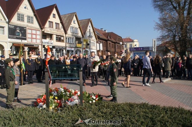 Miejskie obchody 7. rocznicy katastrofy pod Smoleńskiem [10.04.2017] - zdjęcie #103 - eOstroleka.pl