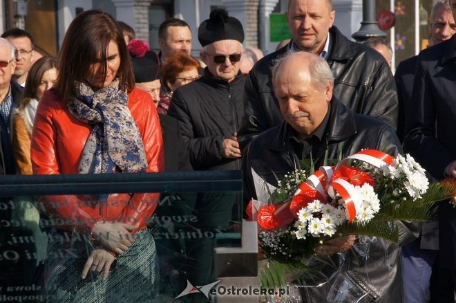 Miejskie obchody 7. rocznicy katastrofy pod Smoleńskiem [10.04.2017] - zdjęcie #45 - eOstroleka.pl