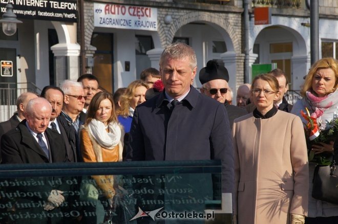 Miejskie obchody 7. rocznicy katastrofy pod Smoleńskiem [10.04.2017] - zdjęcie #42 - eOstroleka.pl