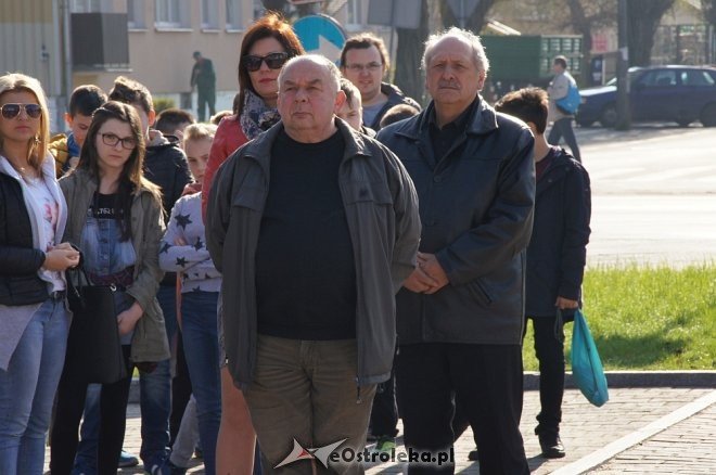 Miejskie obchody 7. rocznicy katastrofy pod Smoleńskiem [10.04.2017] - zdjęcie #12 - eOstroleka.pl