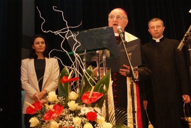 Otwarcie Szpitala im. Józefa Psarskiego (30.01.2010) - zdjęcie #91 - eOstroleka.pl