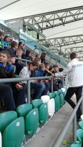 Uczniowie z gminy Kadzidło na stadionie Legii Warszawa [ZDJĘCIA] - zdjęcie #13 - eOstroleka.pl