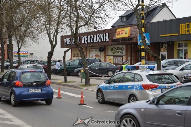 Ostrołęka: Potrącenie pieszej przy ulicy Goworowskiej [ZDJĘCIA] - zdjęcie #2 - eOstroleka.pl