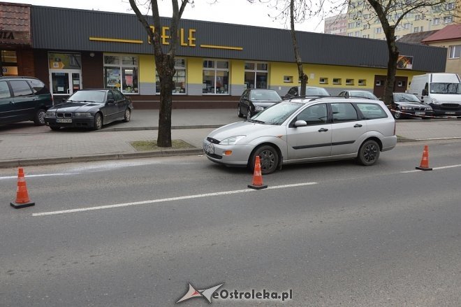 Ostrołęka: Potrącenie pieszej przy ulicy Goworowskiej [ZDJĘCIA] - zdjęcie #5 - eOstroleka.pl