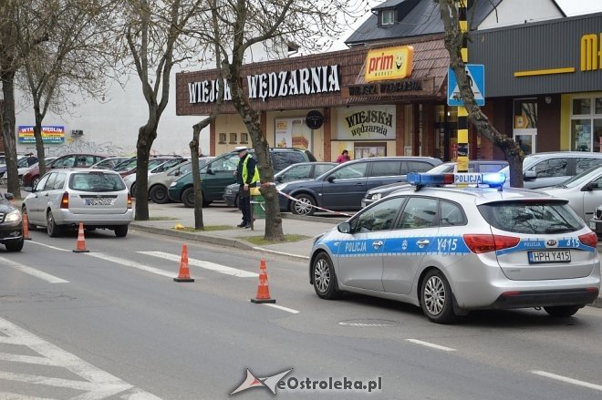 Ostrołęka: Potrącenie pieszej przy ulicy Goworowskiej [ZDJĘCIA] - zdjęcie #13 - eOstroleka.pl