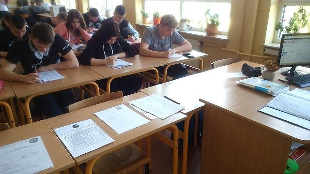 Sukces uczniów z ZSZ Nr 2 w finale Konkursu Budowlanego [04.04.2017] - zdjęcie #2 - eOstroleka.pl