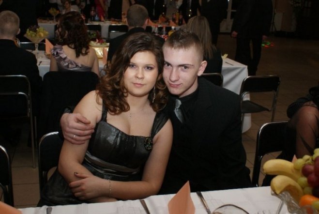 Studniówka 2010 - ZSZ Nr 2 (30.01.2010) - zdjęcie #34 - eOstroleka.pl