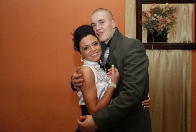 Studniówka 2010 - ZSZ Nr 2 (30.01.2010) - zdjęcie #28 - eOstroleka.pl