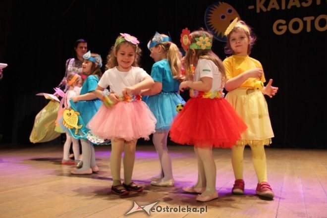 XV Przegląd Dziecięcej Ekologicznej Twórczości Scenicznej [ZDJĘCIA] - zdjęcie #2 - eOstroleka.pl