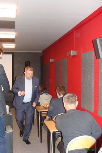 Spotkanie z Jackiem Gdańskim w „Kinie za Rogiem” w kadzidle [ZDJĘCIA] - zdjęcie #52 - eOstroleka.pl