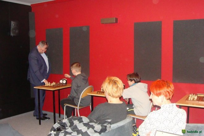 Spotkanie z Jackiem Gdańskim w „Kinie za Rogiem” w kadzidle [ZDJĘCIA] - zdjęcie #60 - eOstroleka.pl