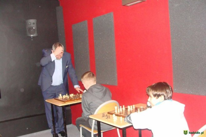 Spotkanie z Jackiem Gdańskim w „Kinie za Rogiem” w kadzidle [ZDJĘCIA] - zdjęcie #22 - eOstroleka.pl