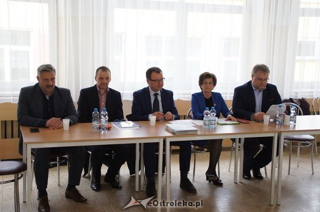 Spotkanie sprawozdawcze Rady Osiedla Sienkiewicza [25.04.2017] - zdjęcie #1 - eOstroleka.pl