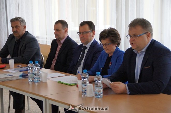 Spotkanie sprawozdawcze Rady Osiedla Sienkiewicza [25.04.2017] - zdjęcie #5 - eOstroleka.pl