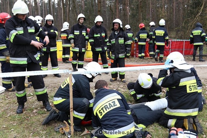 Ćwiczenia pożarowe w Lipiance [26.04.2017] - zdjęcie #39 - eOstroleka.pl