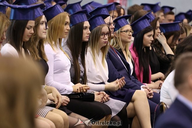 Zakończenie roku szkolnego klas maturalnych w III LO [27.04.2017] - zdjęcie #30 - eOstroleka.pl