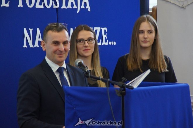 Zakończenie roku szkolnego klas maturalnych w II LO [28.04.2017] - zdjęcie #5 - eOstroleka.pl