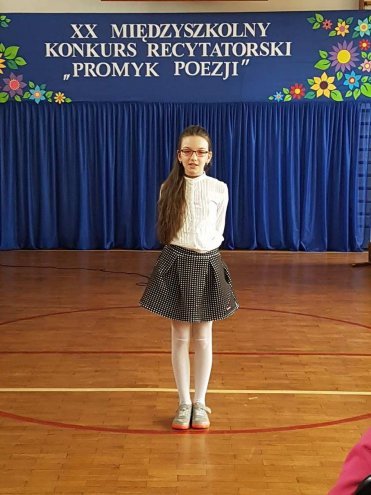 XX Międzyszkolny Konkurs Recytatorski Promyk Poezji [27.04.2017] - zdjęcie #7 - eOstroleka.pl