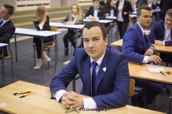 Ruszył maturalny maraton. Dziś egzamin z języka polskiego [ZDJĘCIA] - zdjęcie #86 - eOstroleka.pl