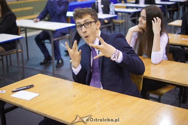 Ruszył maturalny maraton. Dziś egzamin z języka polskiego [ZDJĘCIA] - zdjęcie #80 - eOstroleka.pl