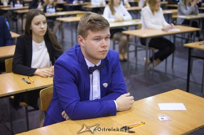 Ruszył maturalny maraton. Dziś egzamin z języka polskiego [ZDJĘCIA] - zdjęcie #70 - eOstroleka.pl