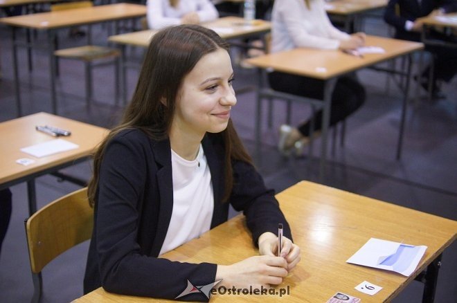 Ruszył maturalny maraton. Dziś egzamin z języka polskiego [ZDJĘCIA] - zdjęcie #67 - eOstroleka.pl