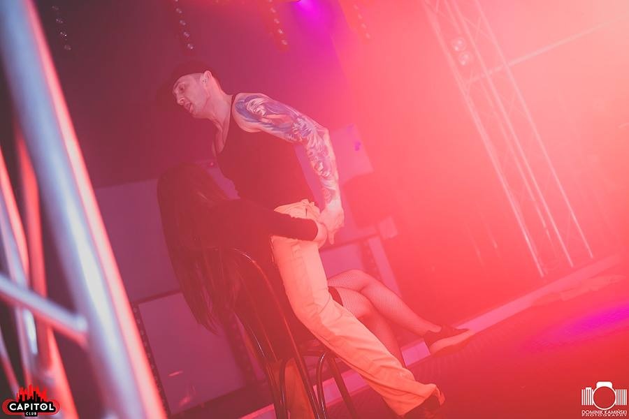 Erotyczne Show w wykonaniu Niepokornych w Clubie Capitol [ZDJĘCIA] - zdjęcie #50 - eOstroleka.pl