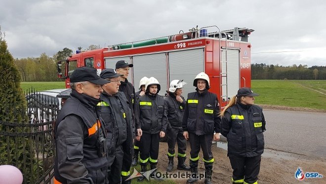 Niecodzienna oprawa podczas wesela strażaka ochotnika z Lipnik [ZDJĘCIA] - zdjęcie #6 - eOstroleka.pl
