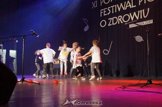 XI edycja Powiatowego Festiwalu Piosenki o Zdrowiu [09.05.2017] - zdjęcie #73 - eOstroleka.pl