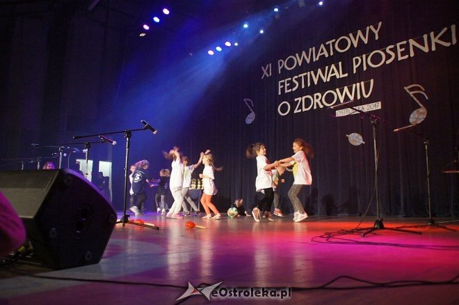 XI edycja Powiatowego Festiwalu Piosenki o Zdrowiu [09.05.2017] - zdjęcie #84 - eOstroleka.pl