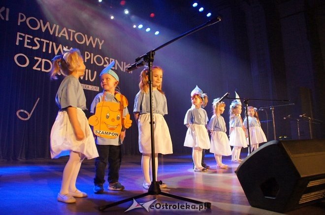 XI edycja Powiatowego Festiwalu Piosenki o Zdrowiu [09.05.2017] - zdjęcie #43 - eOstroleka.pl