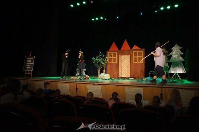 Półfinał XVII Mazowiecki Festiwalu Teatrów Amatorskich w OCK [ZDJĘCIA] - zdjęcie #8 - eOstroleka.pl