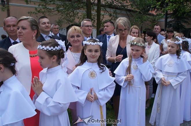Pierwsza Komunia Święta w ostrołęckim klasztorze [14.05.2017] - zdjęcie #4 - eOstroleka.pl