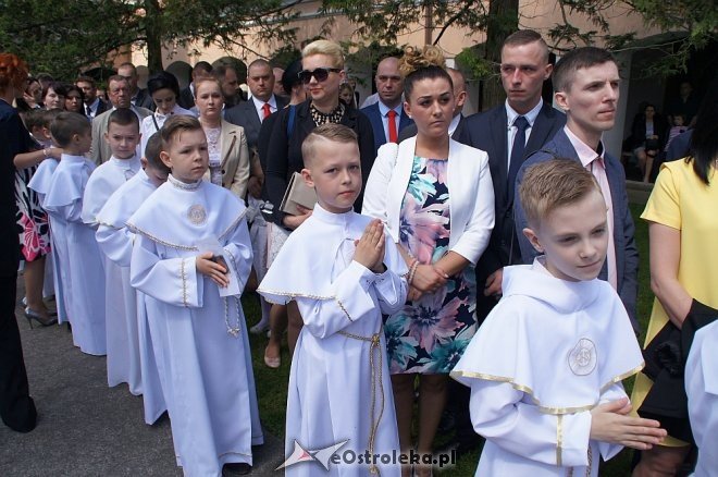 Pierwsza Komunia Święta w ostrołęckim klasztorze [14.05.2017] - zdjęcie #26 - eOstroleka.pl